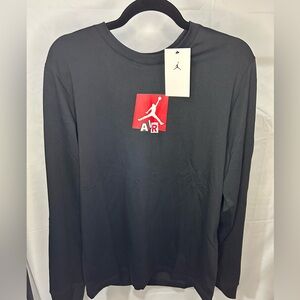 Longe sleeve shirt jordan size M